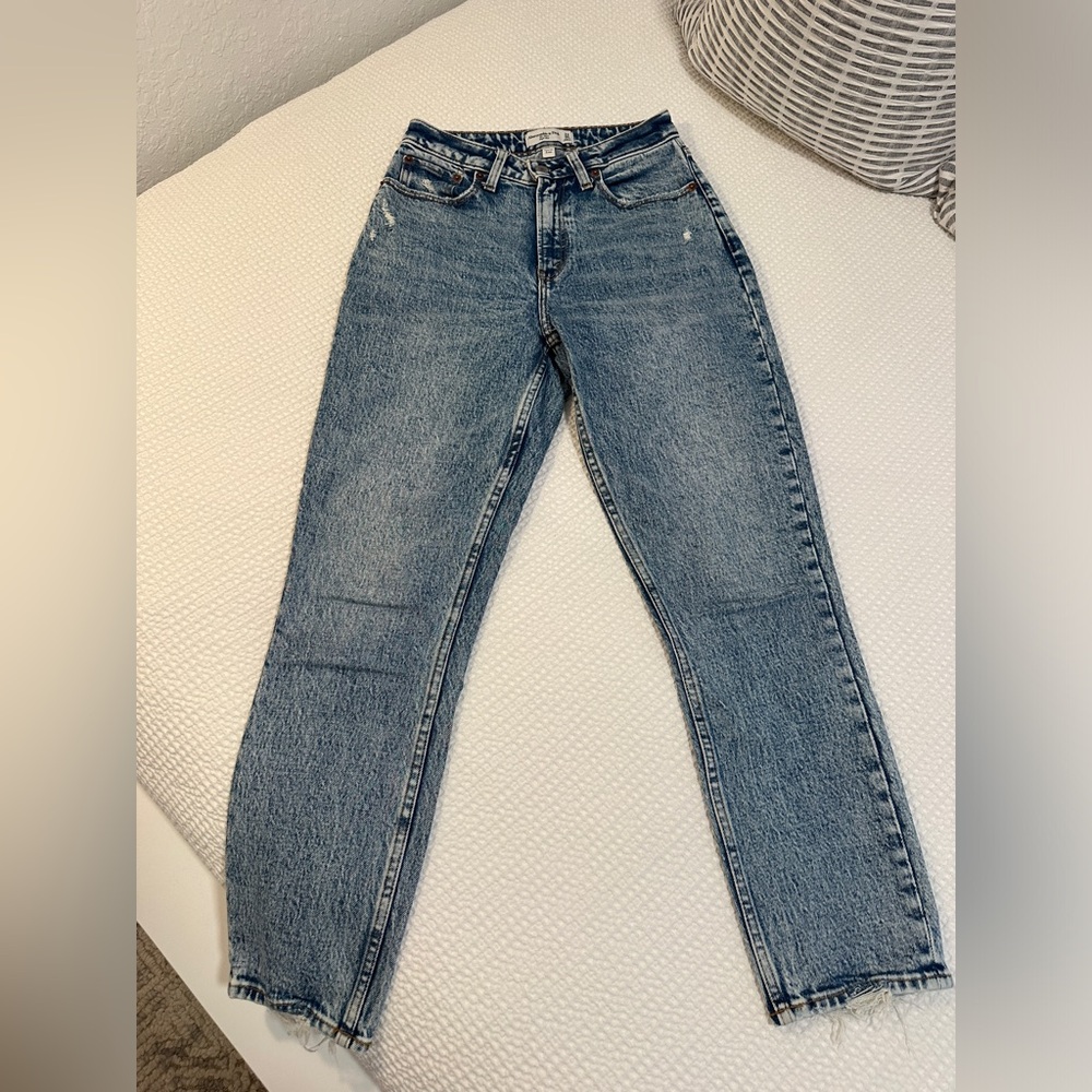 Abercrombie Mom Jeans - Curve love / Size 24 / High Rise